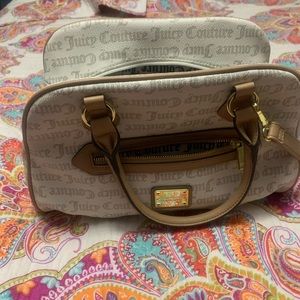 Juicy couture cross body / shoulder bag